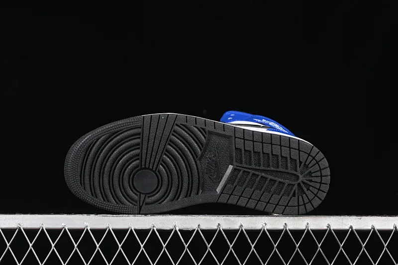 All categories Air Jordan Jordan series basketball shoes Air Jordan 1 Mid Air Jordan 1 Mid AJ1 Joe 1 white and blue color Zhongbang basketball shoes DQ8423-402
